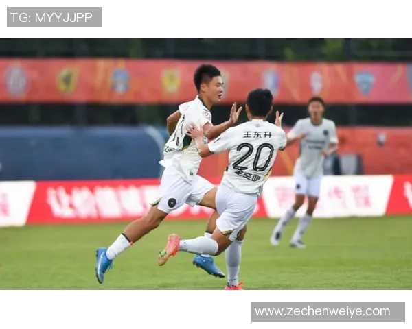 成都乒乓球队在选拔赛中以77分稳居积分榜首位展现强劲实力